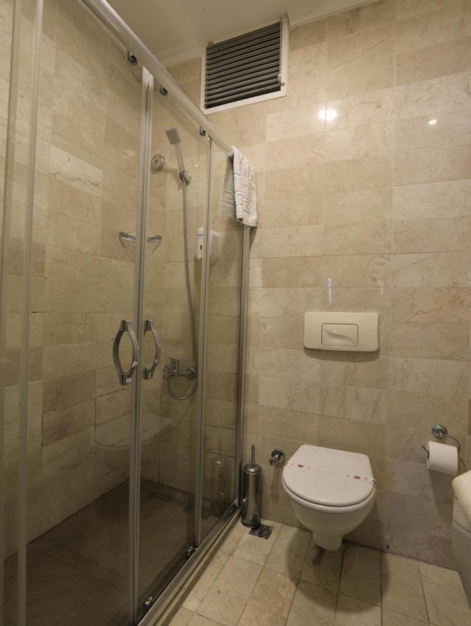 Nil Hotel Istanbul City Center Buitenkant foto