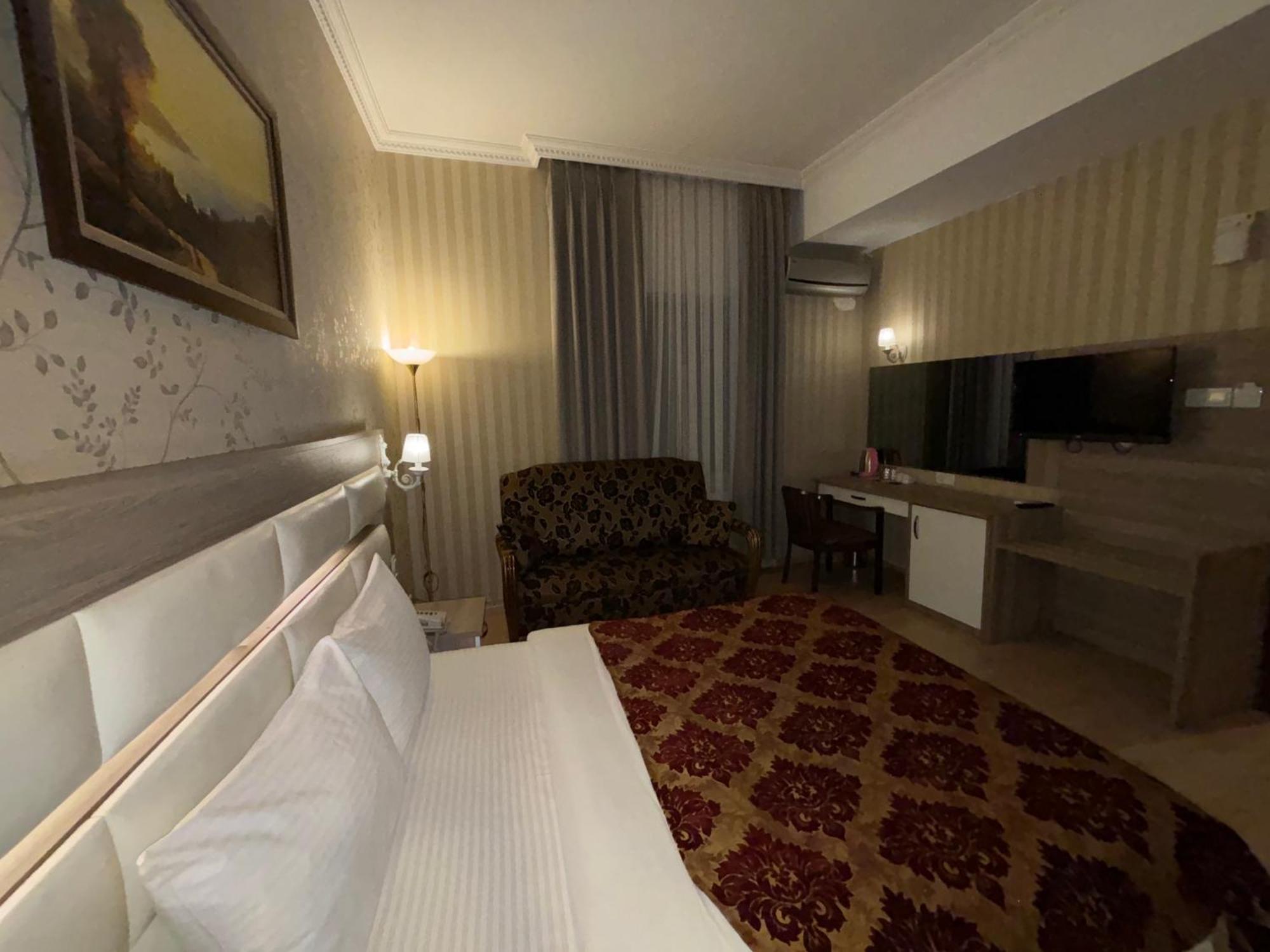 Nil Hotel Istanbul City Center Buitenkant foto